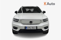 valkoinen Volvo XC40 2021 kuva 5.