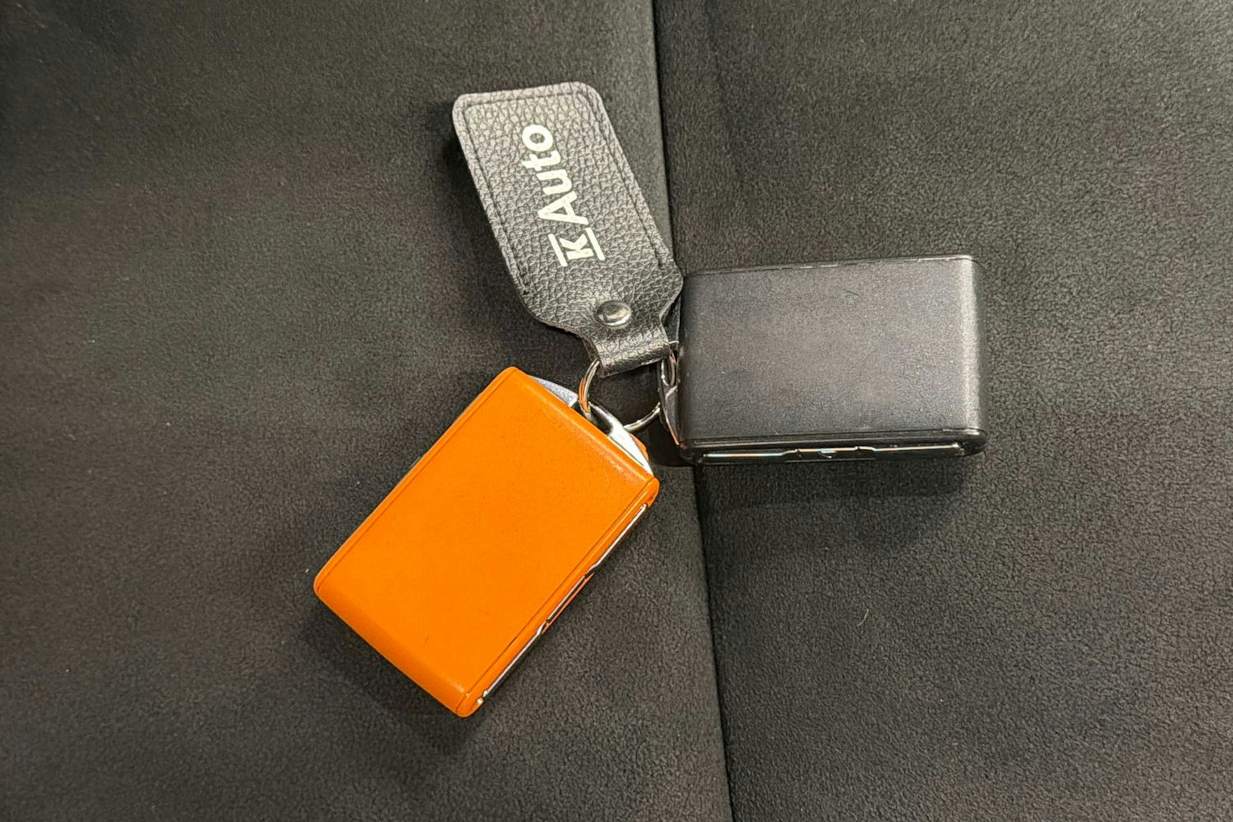 valkoinen Volvo XC40 2021 kuva 32.