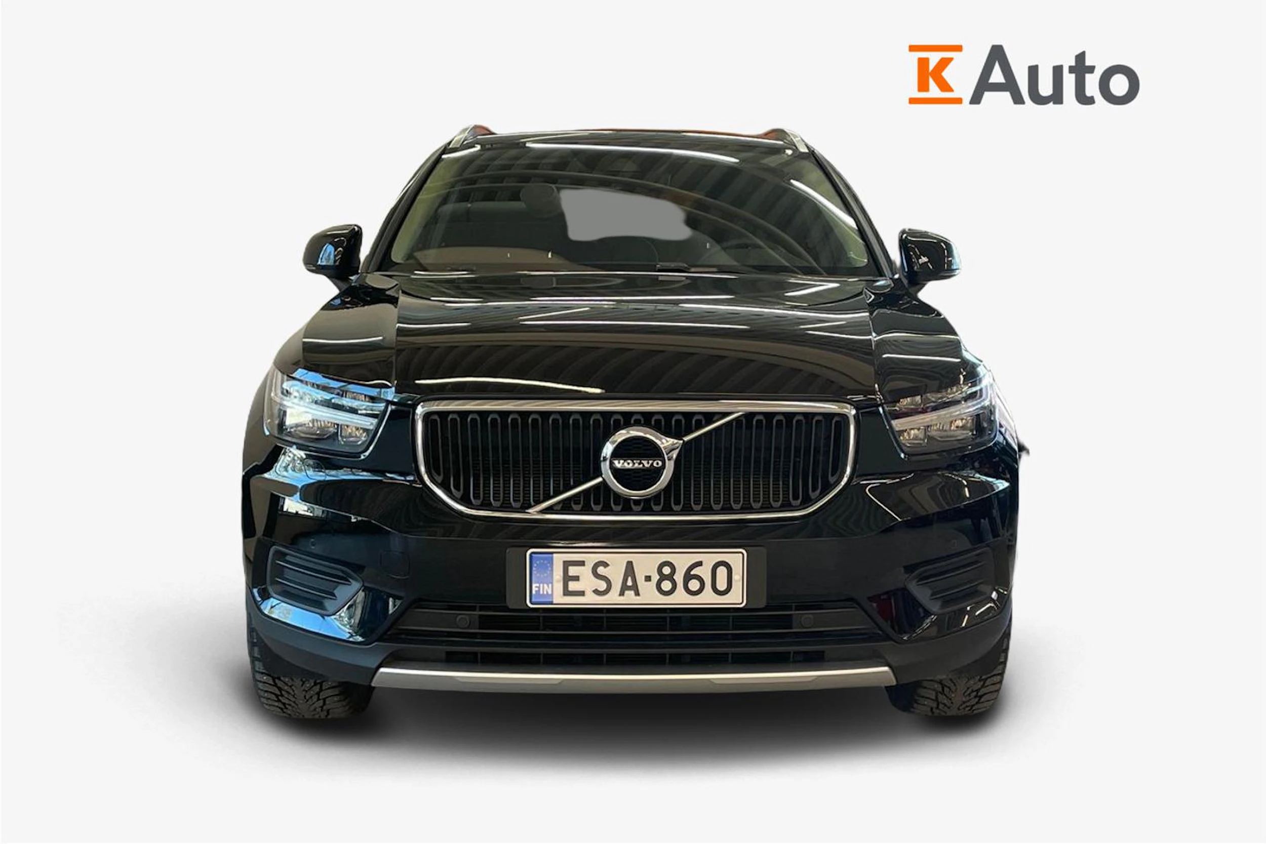 Musta Volvo XC40 2022 kuva 4.