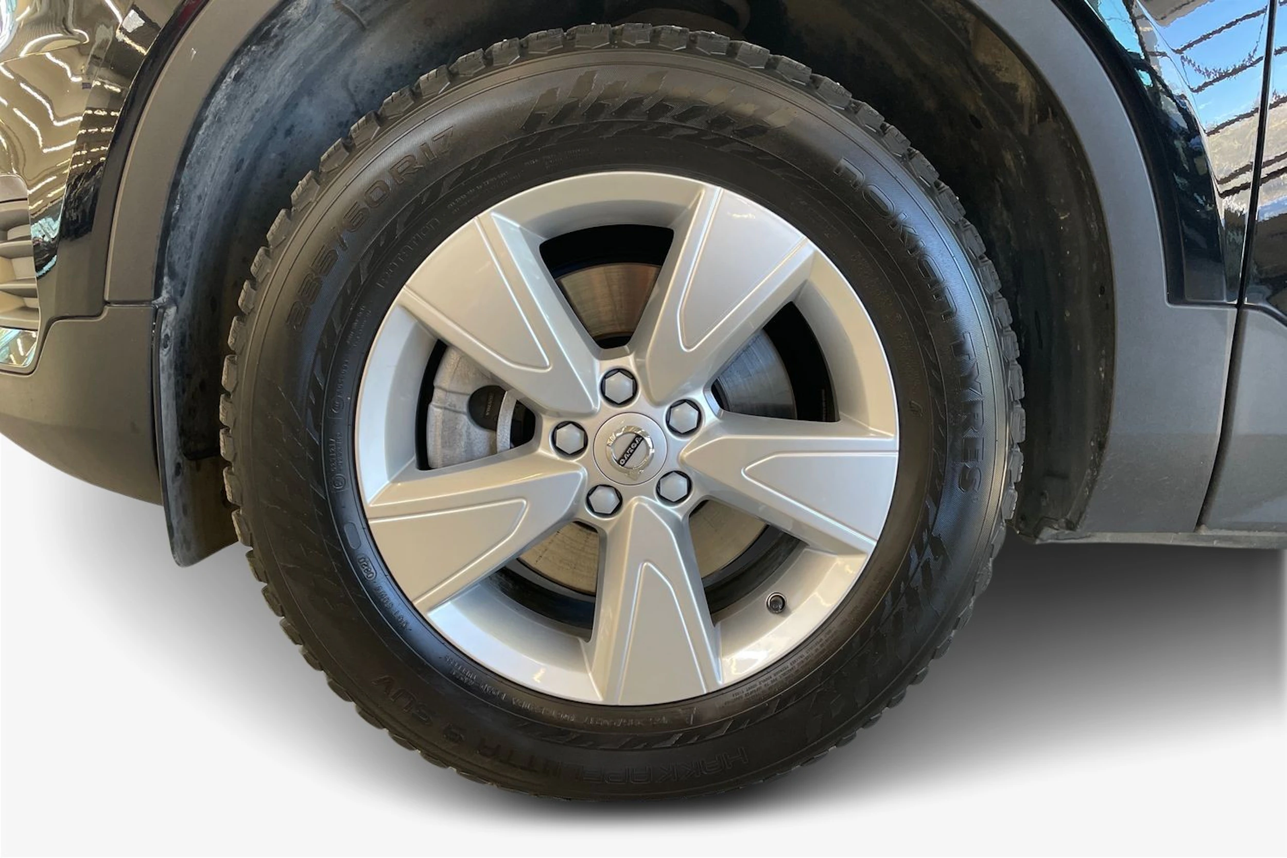 Musta Volvo XC40 2022 kuva 9.