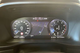 Musta Volvo XC40 2022 kuva 16.