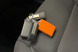 Musta Volvo XC40 2022 kuva 18.