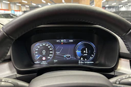 musta Volvo XC40 2021 kuva 23.