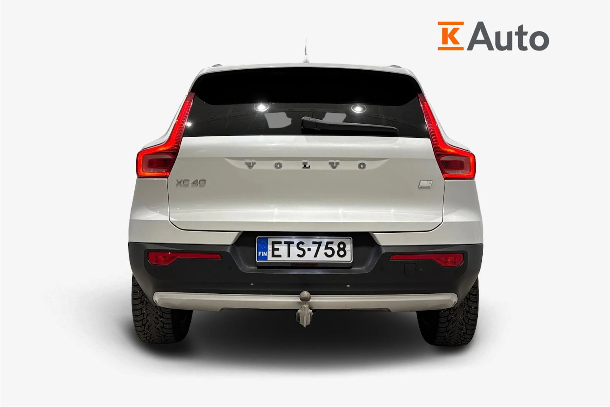 met. valkoinen Volvo XC40 2021 kuva 3.