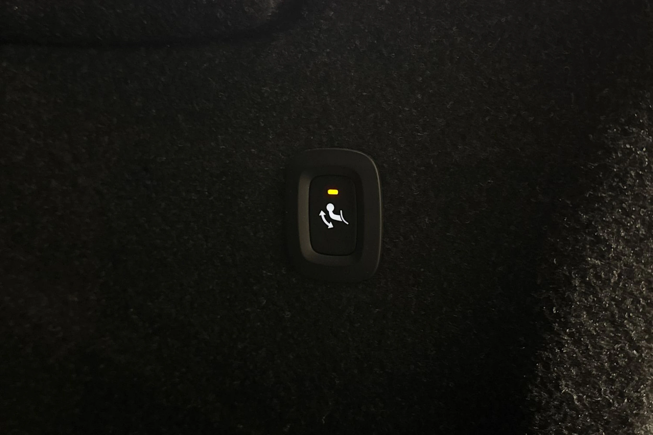 met. valkoinen Volvo XC40 2021 kuva 16.