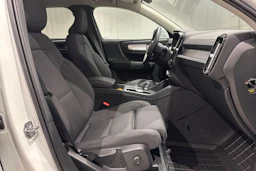 met. valkoinen Volvo XC40 2021 kuva 17.