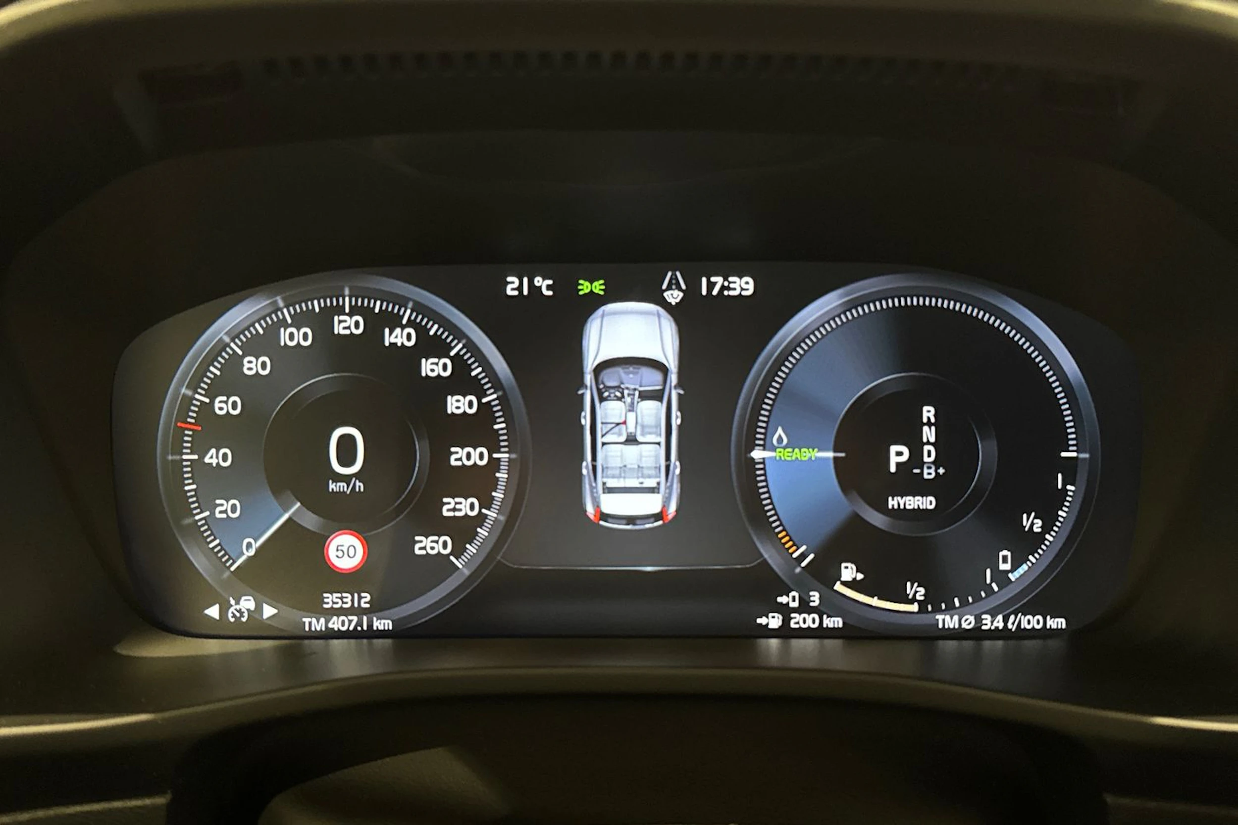 met. valkoinen Volvo XC40 2021 kuva 20.