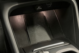 musta Volvo XC40 2021 kuva 22.