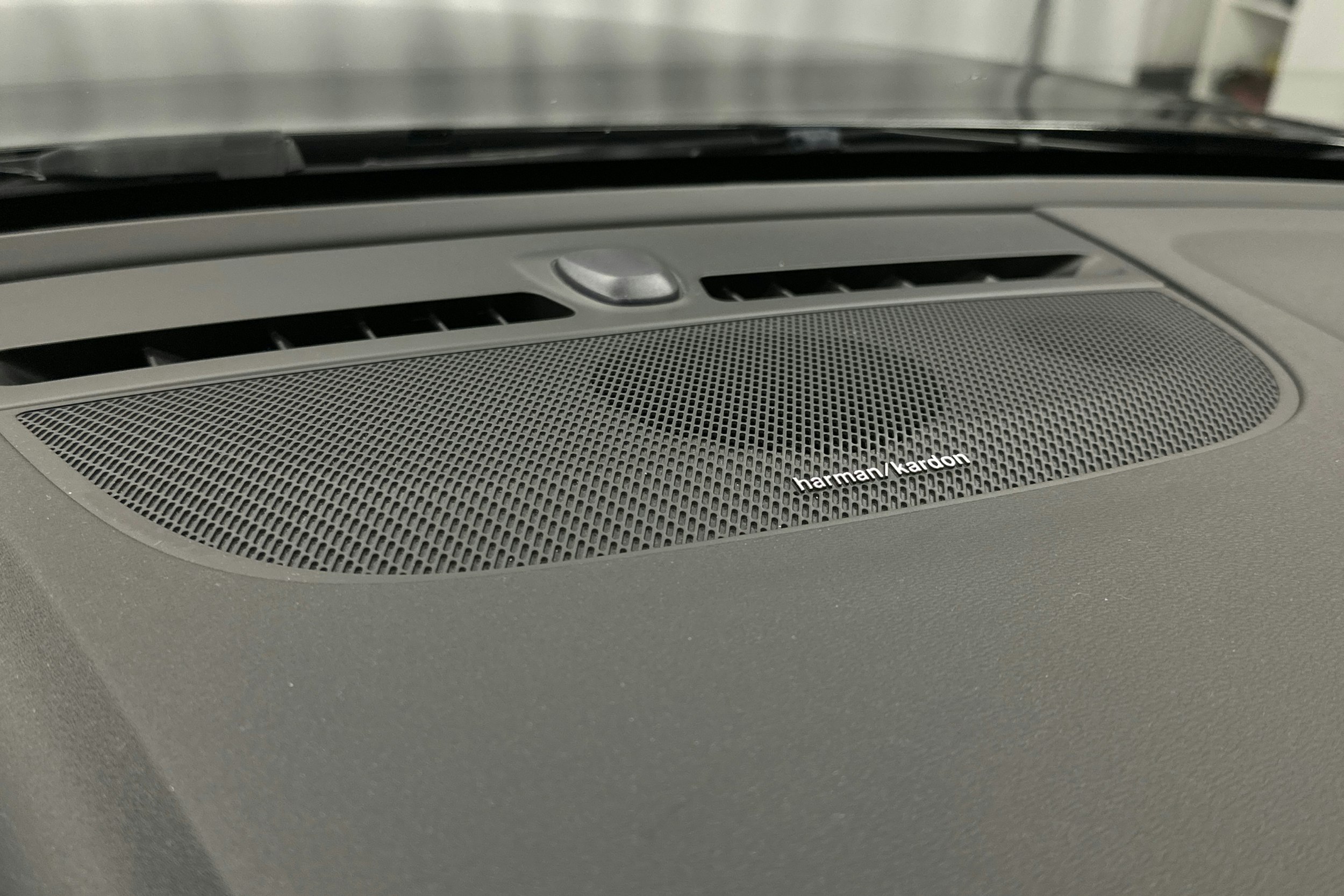 musta Volvo XC40 2021 kuva 29.