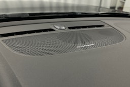 musta Volvo XC40 2021 kuva 29.