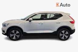 Valkoinen Volvo XC40 2021 kuva 7.