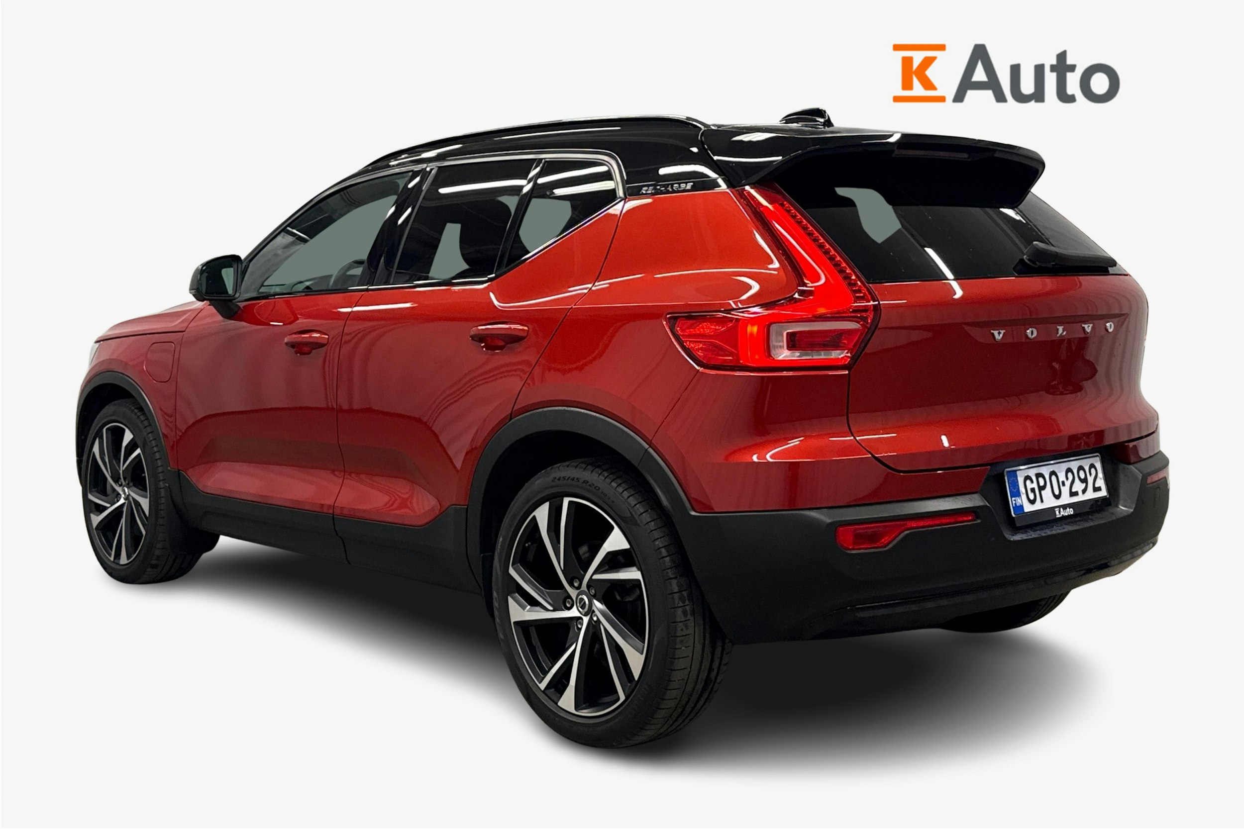 punainen Volvo XC40 2021 kuva 2.