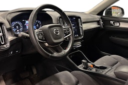 musta Volvo XC40 2021 kuva 3.