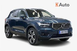 sininen Volvo XC40 2021 kuva 1.