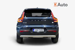 sininen Volvo XC40 2021 kuva 4.