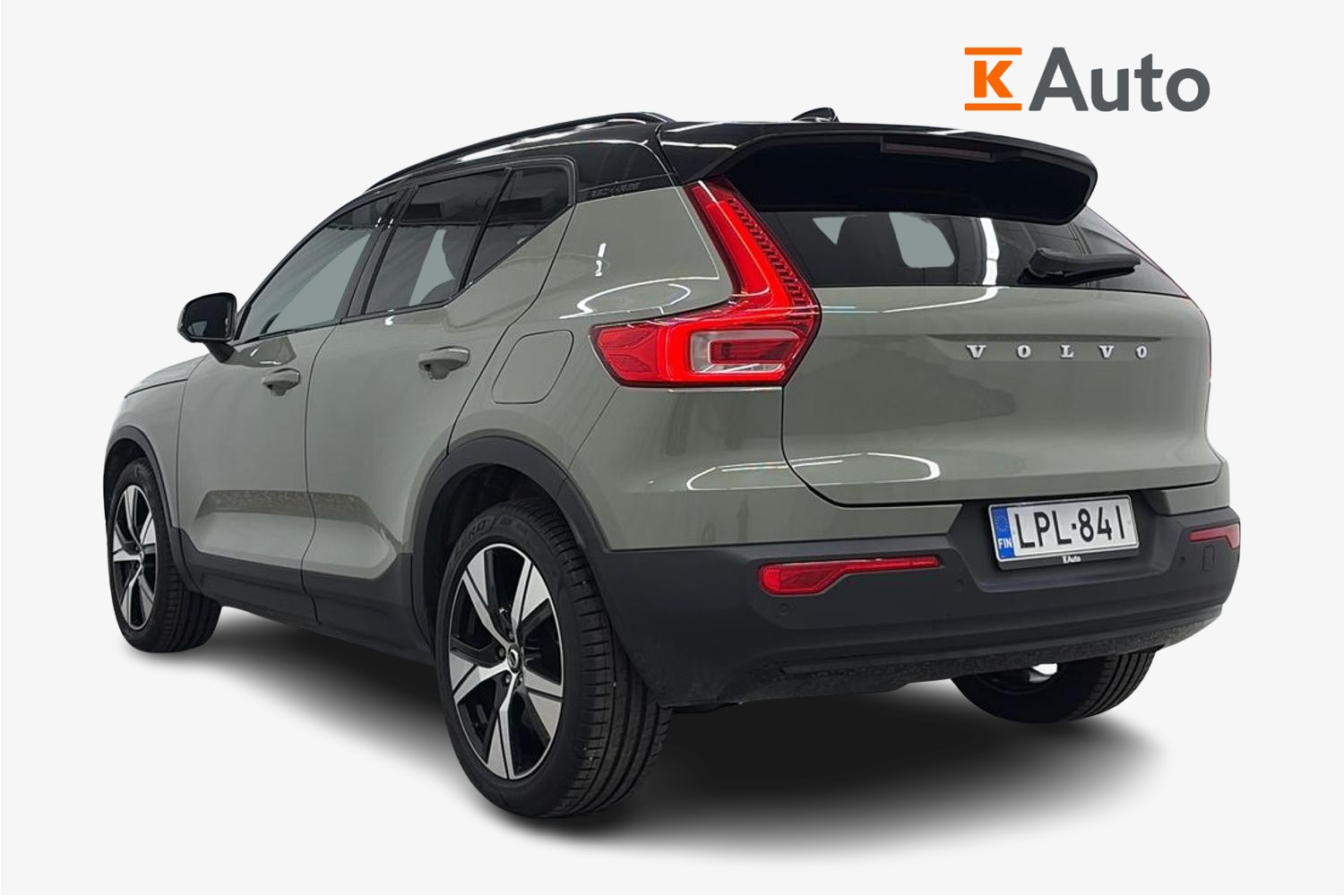 Volvo XC40 P8 AWD R-Design aut 2021, kuva 2/28