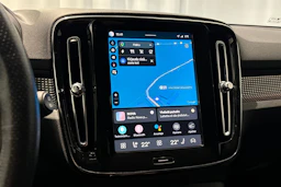 musta Volvo XC40 2021 kuva 22.