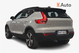 harmaa Volvo XC40 2021 kuva 2.