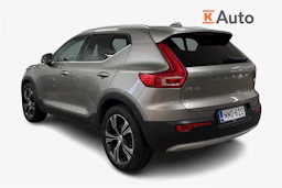 harmaa Volvo XC40 2021 kuva 2.