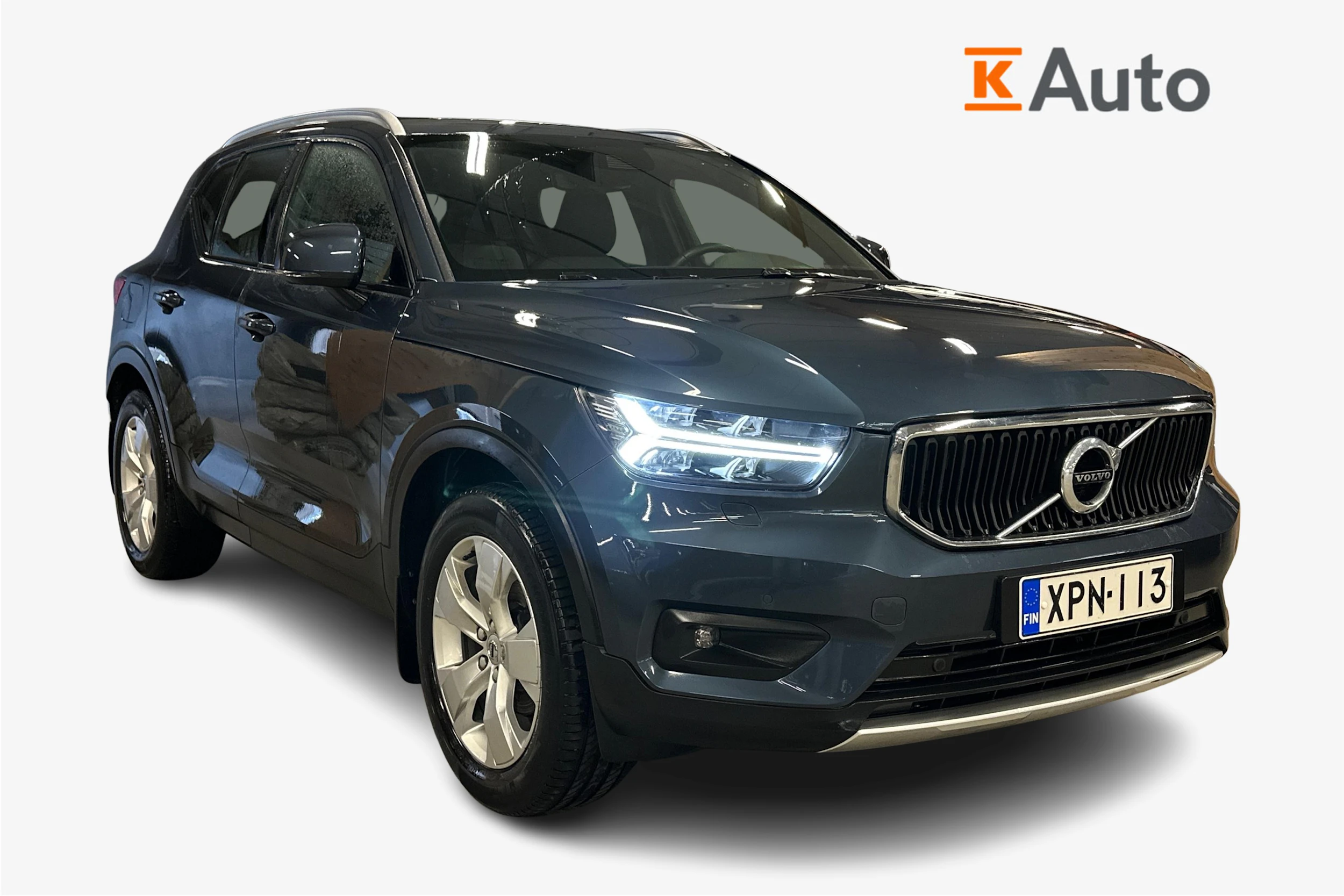 met. sininen Volvo XC40 2021 kuva 1.
