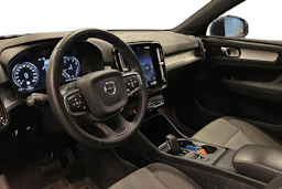 met. sininen Volvo XC40 2021 kuva 3.