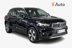 musta Volvo XC40 2021 kuva 1.