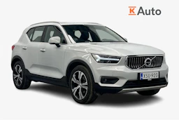 harmaa Volvo XC40 2021 kuva 1.