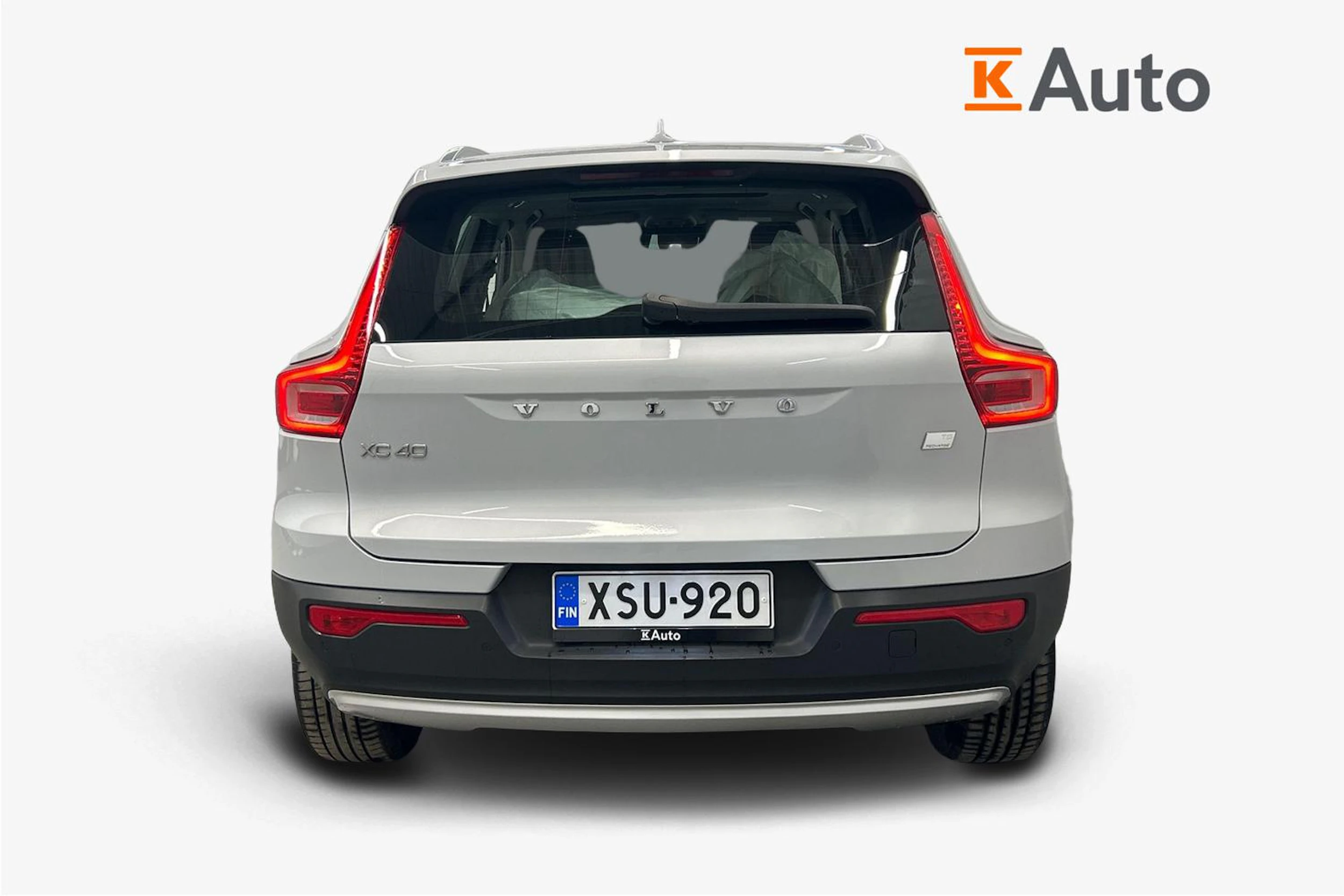 harmaa Volvo XC40 2021 kuva 3.