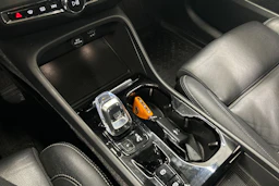 harmaa Volvo XC40 2021 kuva 26.