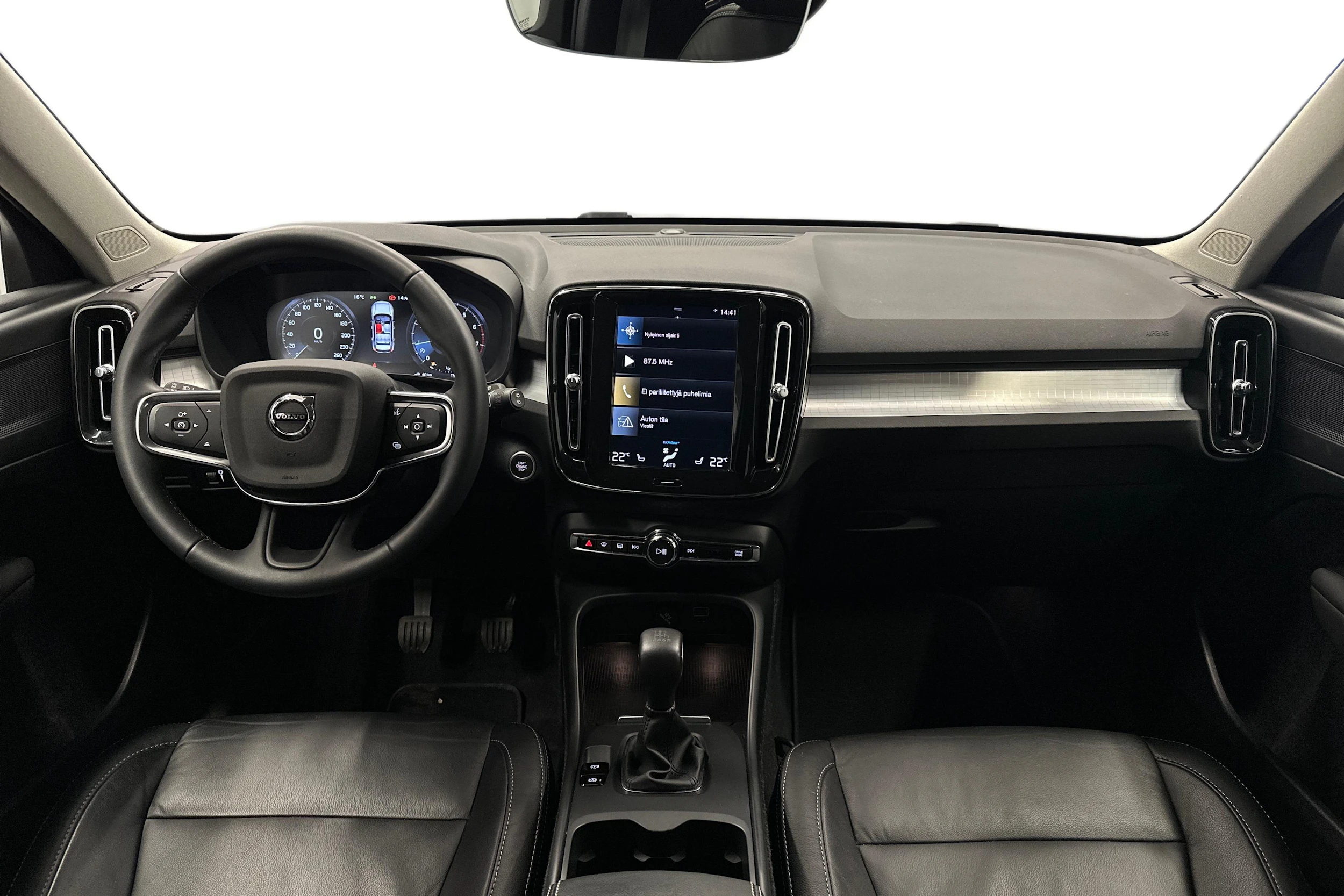 sininen Volvo XC40 2022 kuva 7.