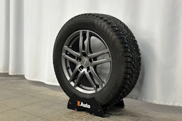sininen Volvo XC40 2022 kuva 10.