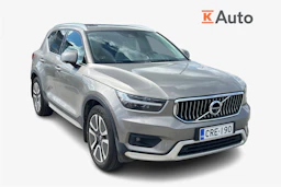 harmaa Volvo XC40 2022 kuva 1.