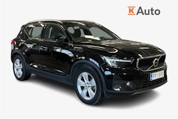 musta Volvo XC40 2022 kuva 1.