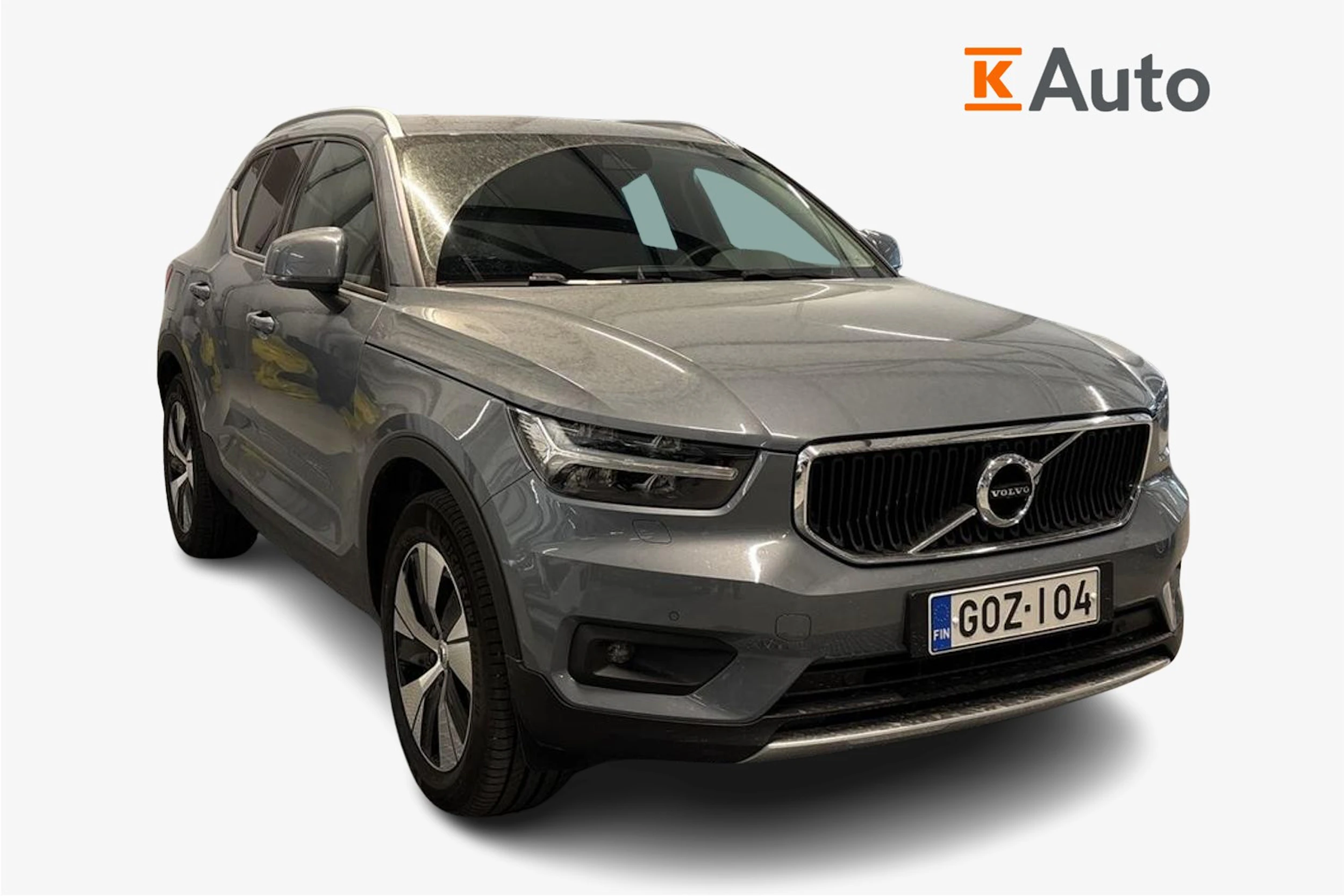 harmaa Volvo XC40 2022 kuva 1.