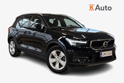 musta Volvo XC40 2023 kuva 1.
