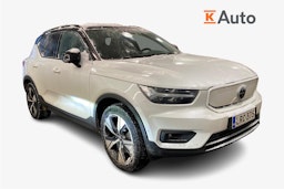 valkoinen Volvo XC40 2022 kuva 1.