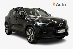 musta Volvo XC40 2022 kuva 1.
