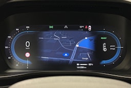 valkoinen Volvo XC40 2022 kuva 21.