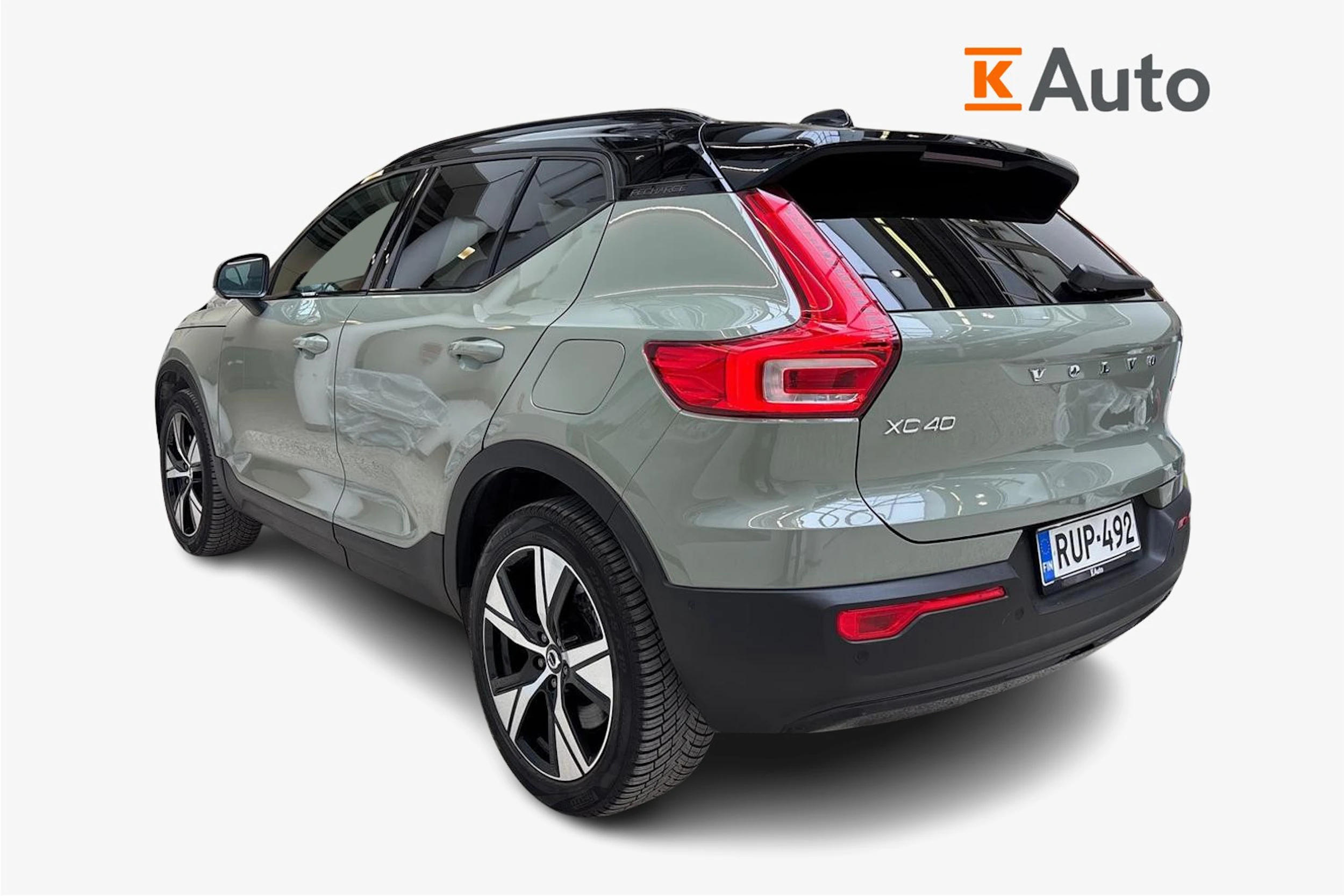vihreä Volvo XC40 2022 kuva 3.