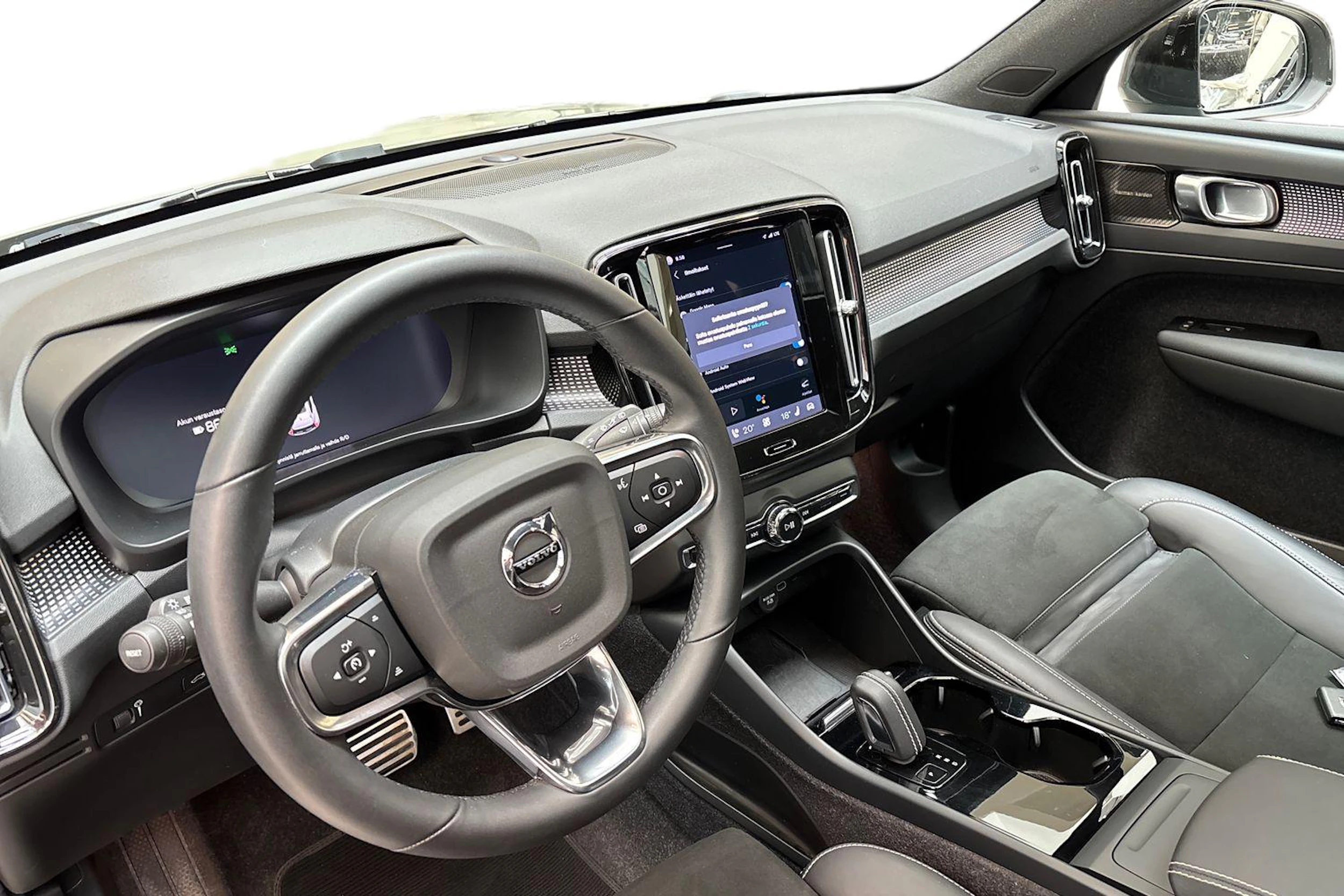 vihreä Volvo XC40 2022 kuva 8.