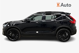 musta Volvo XC40 2023 kuva 6.