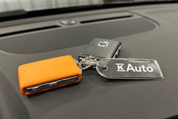 musta Volvo XC40 2023 kuva 31.