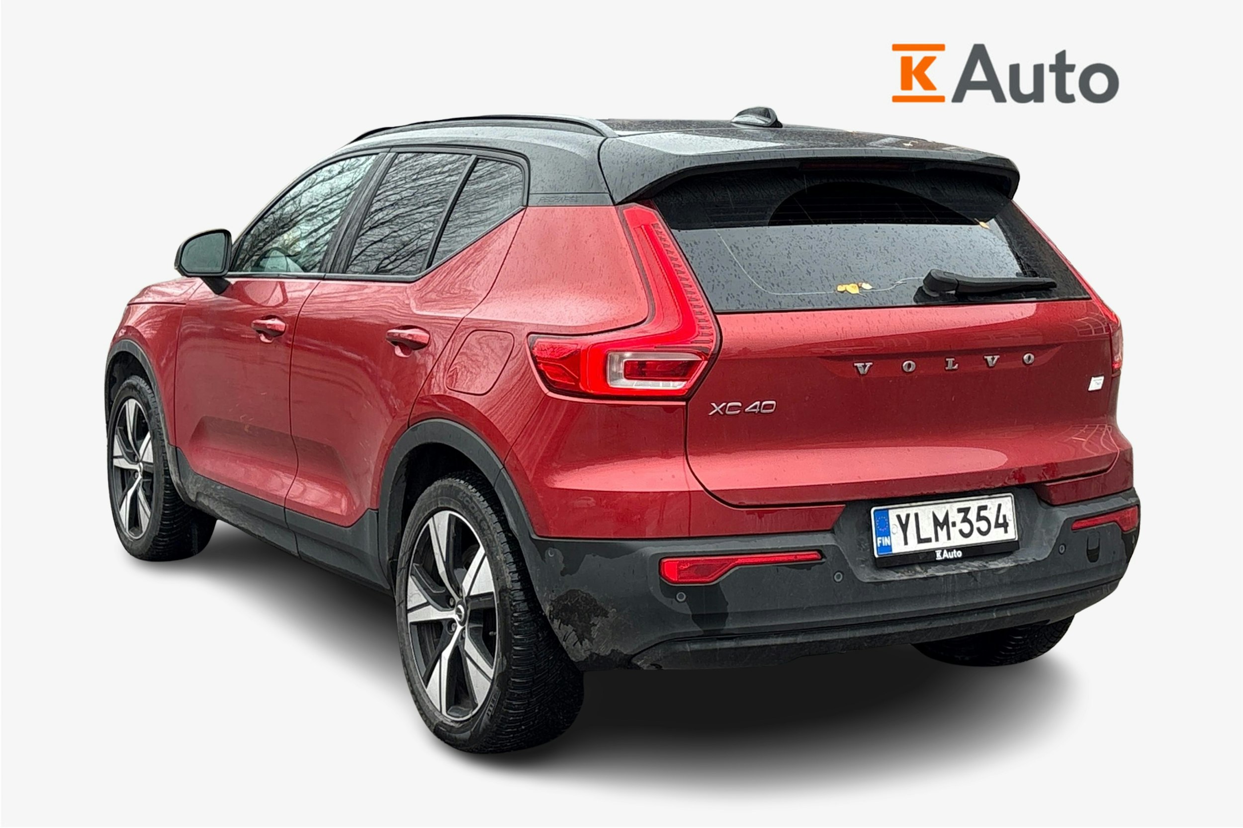 punainen Volvo XC40 2022 kuva 2.