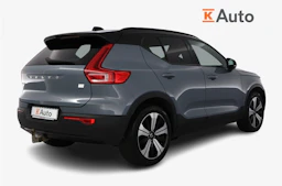 harmaa Volvo XC40 2023 kuva 2.