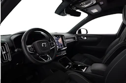 harmaa Volvo XC40 2023 kuva 4.