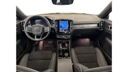 met. vihreä Volvo XC40 2023 kuva 4.