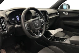 vihreä Volvo XC40 2023 kuva 3.