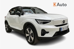 valkoinen Volvo XC40 2023 kuva 1.