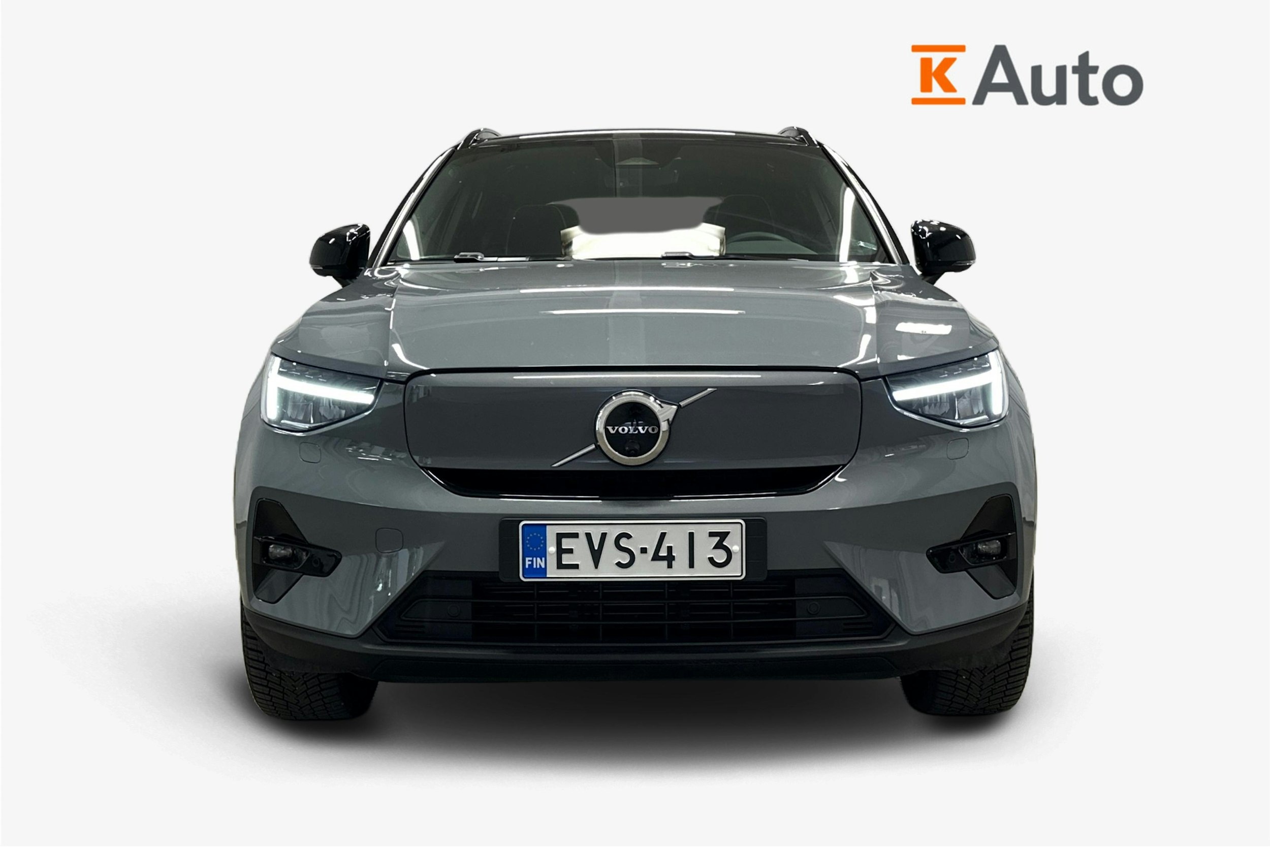 harmaa Volvo XC40 2023 kuva 5.