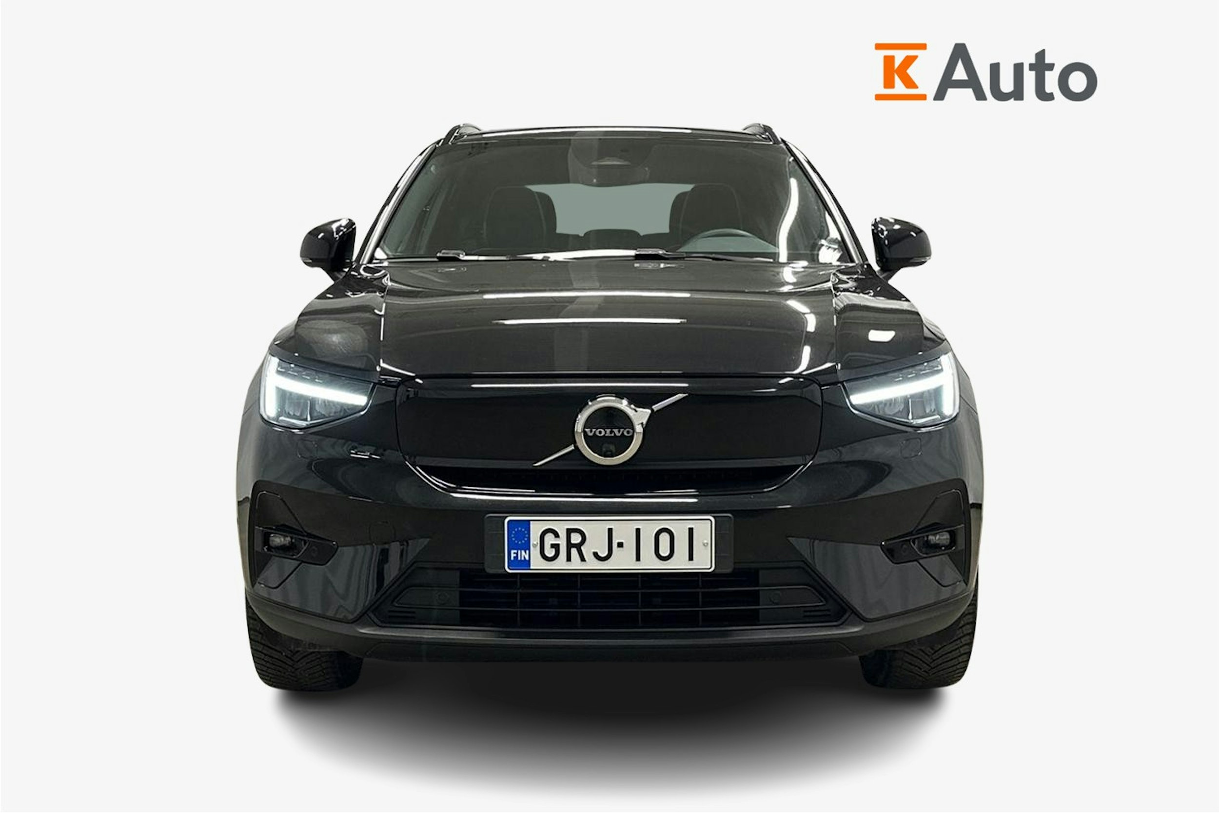musta Volvo XC40 2023 kuva 5.